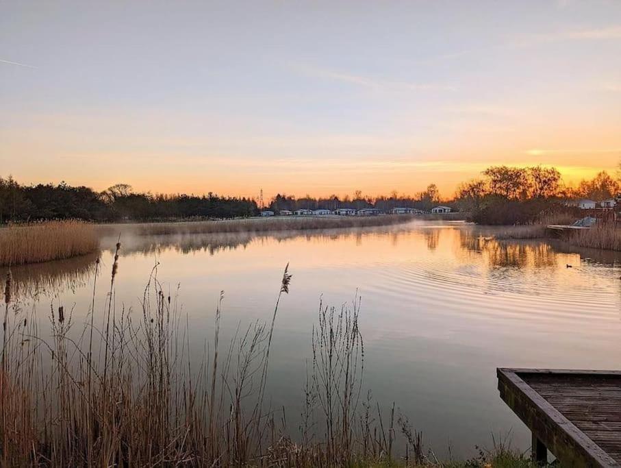 Lakeside View Wisbech Exteriér fotografie