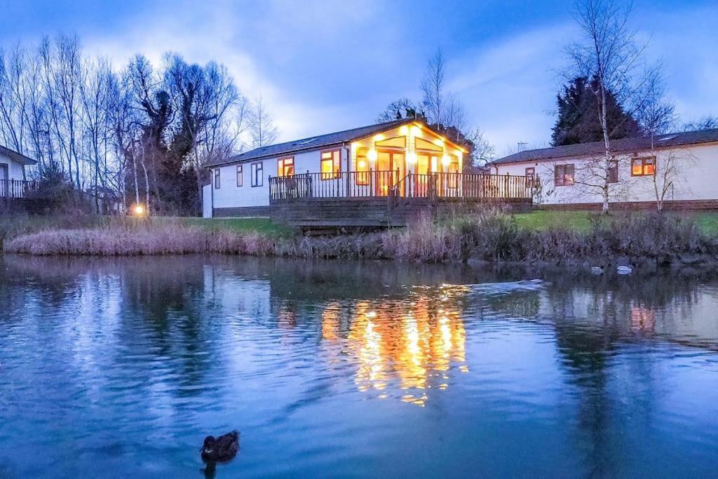 Lakeside View Wisbech Exteriér fotografie